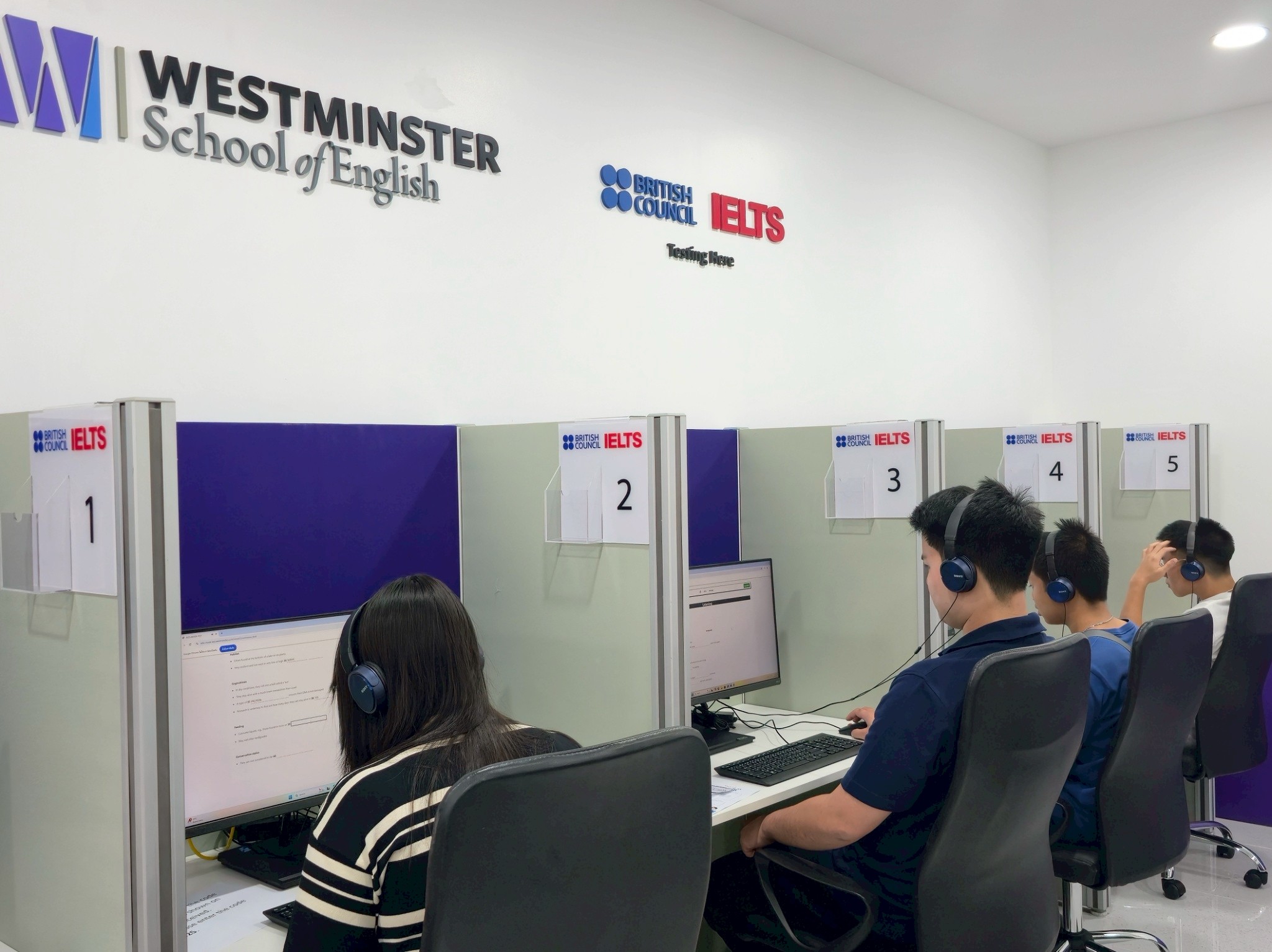 LINE_ALBUM_หน้า landing รูป Westminster IELTS Test Centre_250827_9